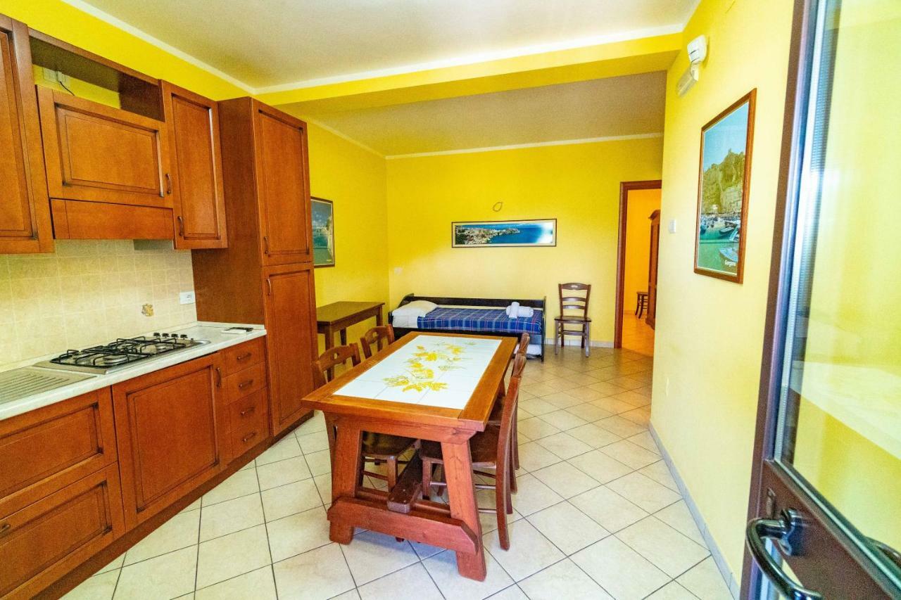 Villa Mapa - Appartamenti Vicino Al Mare ヴィエステ エクステリア 写真